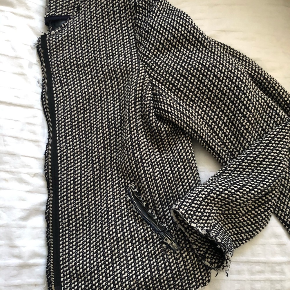 Gap Jacket - Picture 2 of 4